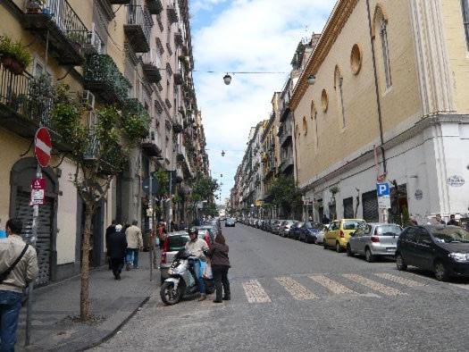 Grandapartments via Duomo Napoli